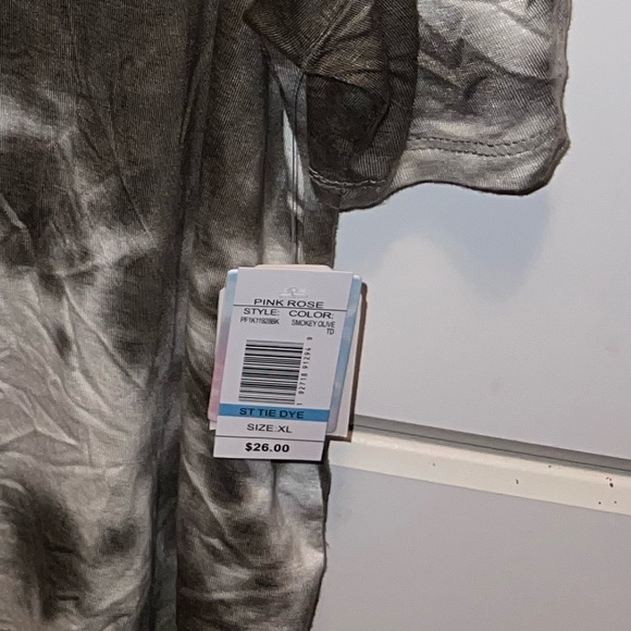 Tie dye women blouse with tags! - Picture 5 of 5